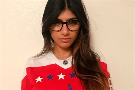 el mejor video de mia khalifa Search